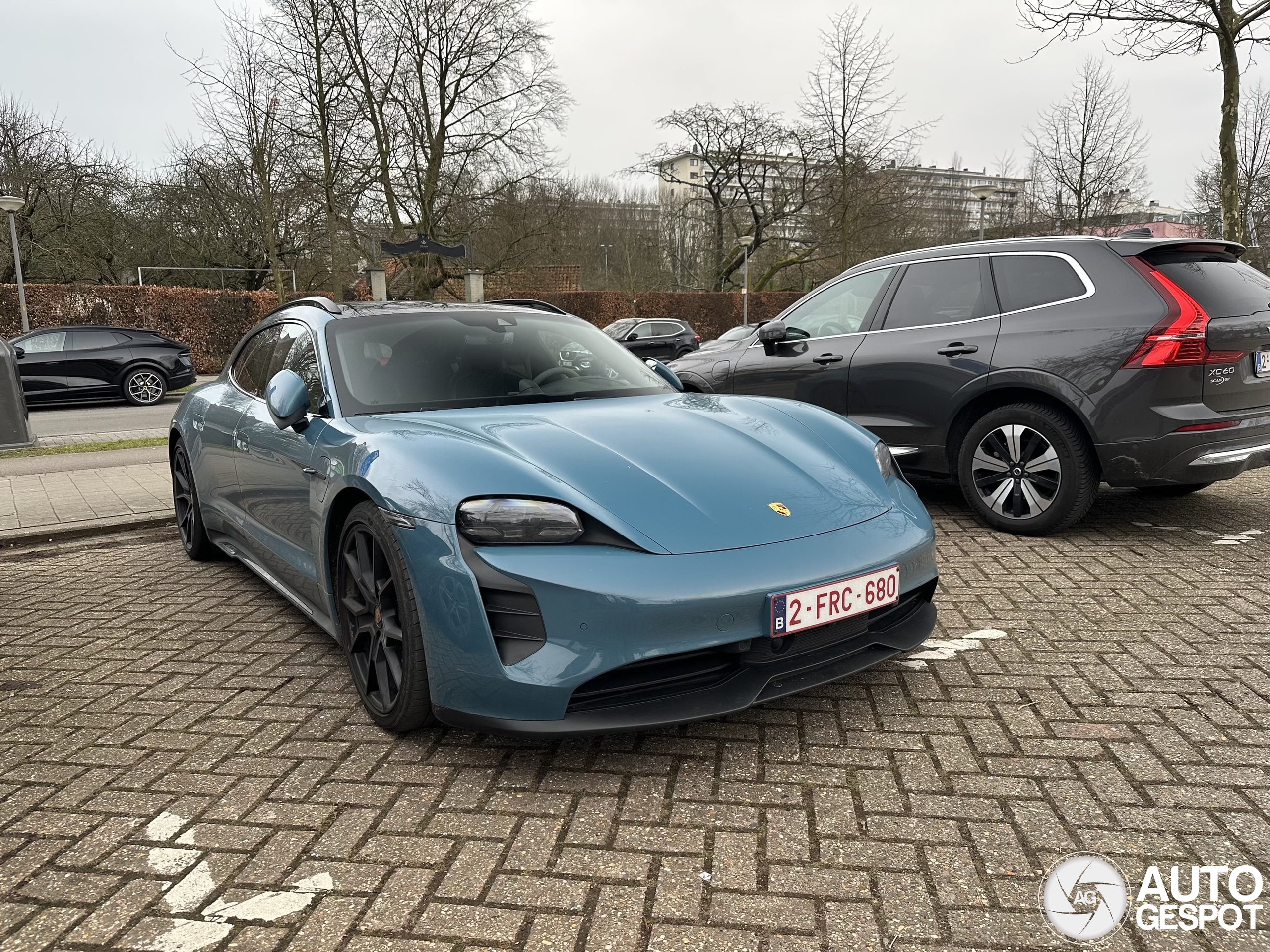 Porsche Taycan GTS Sport Turismo