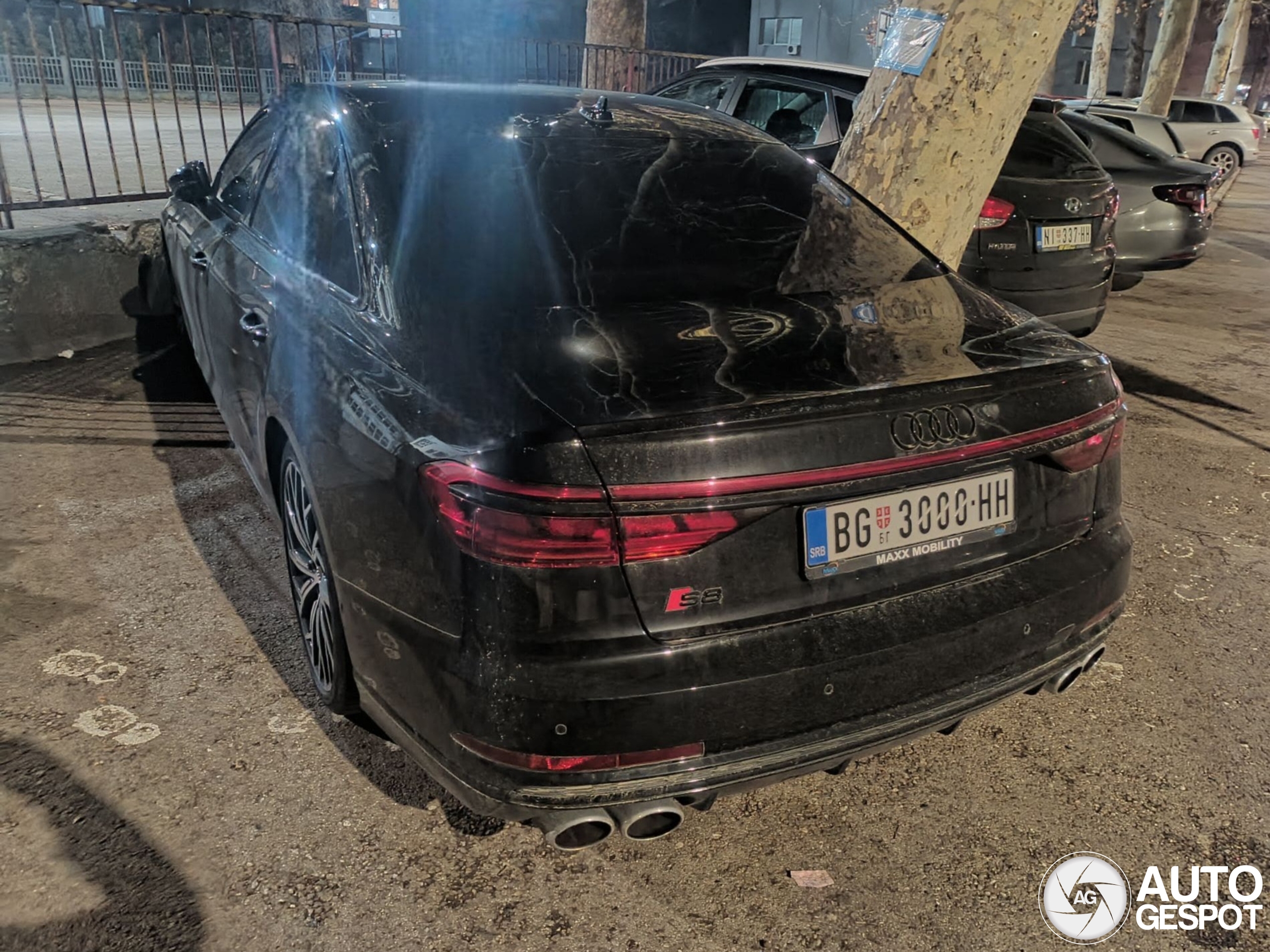 Audi S8 D5