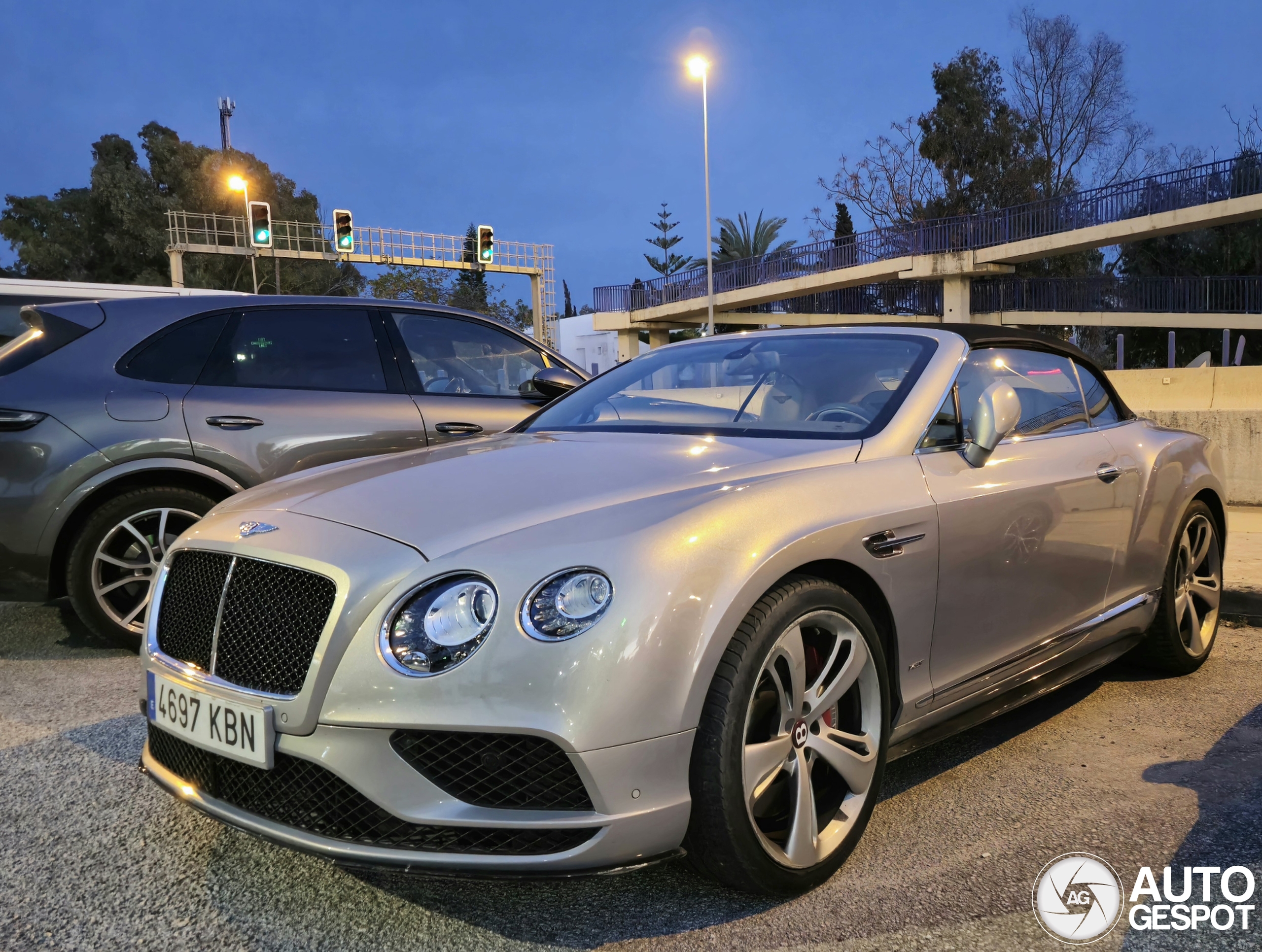 Bentley Continental GTC V8 S 2016