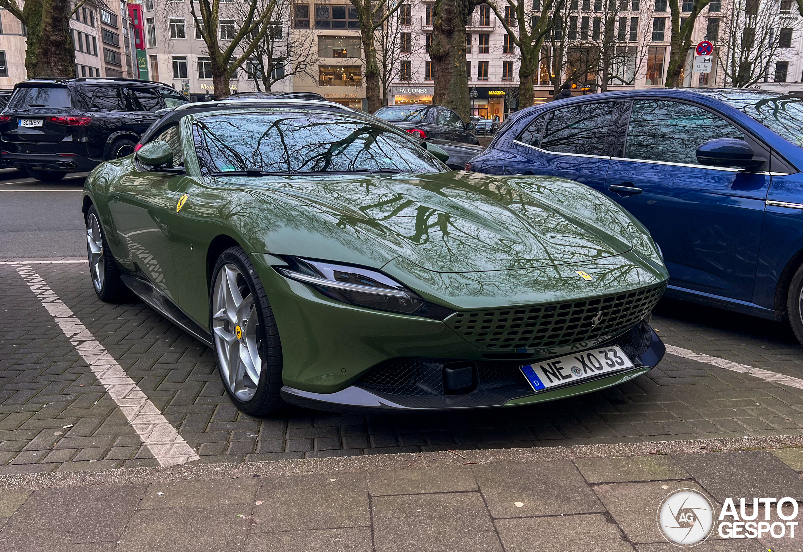 Ferrari Roma Spider