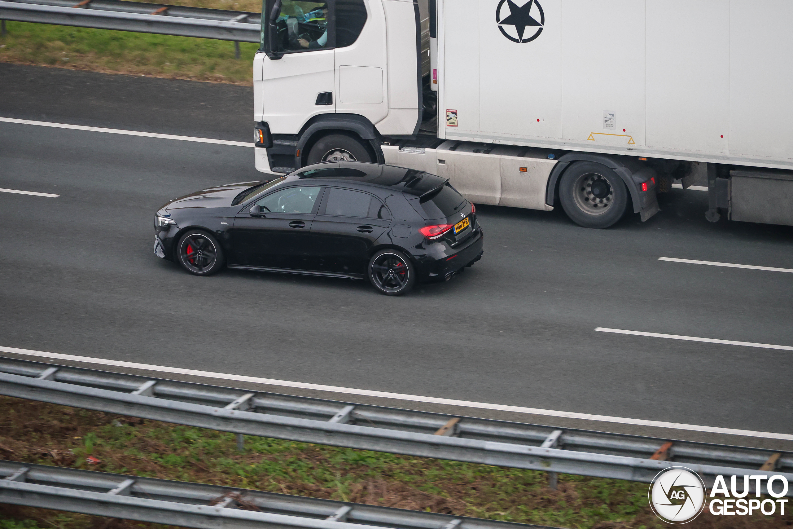 Mercedes-AMG A 45 S W177