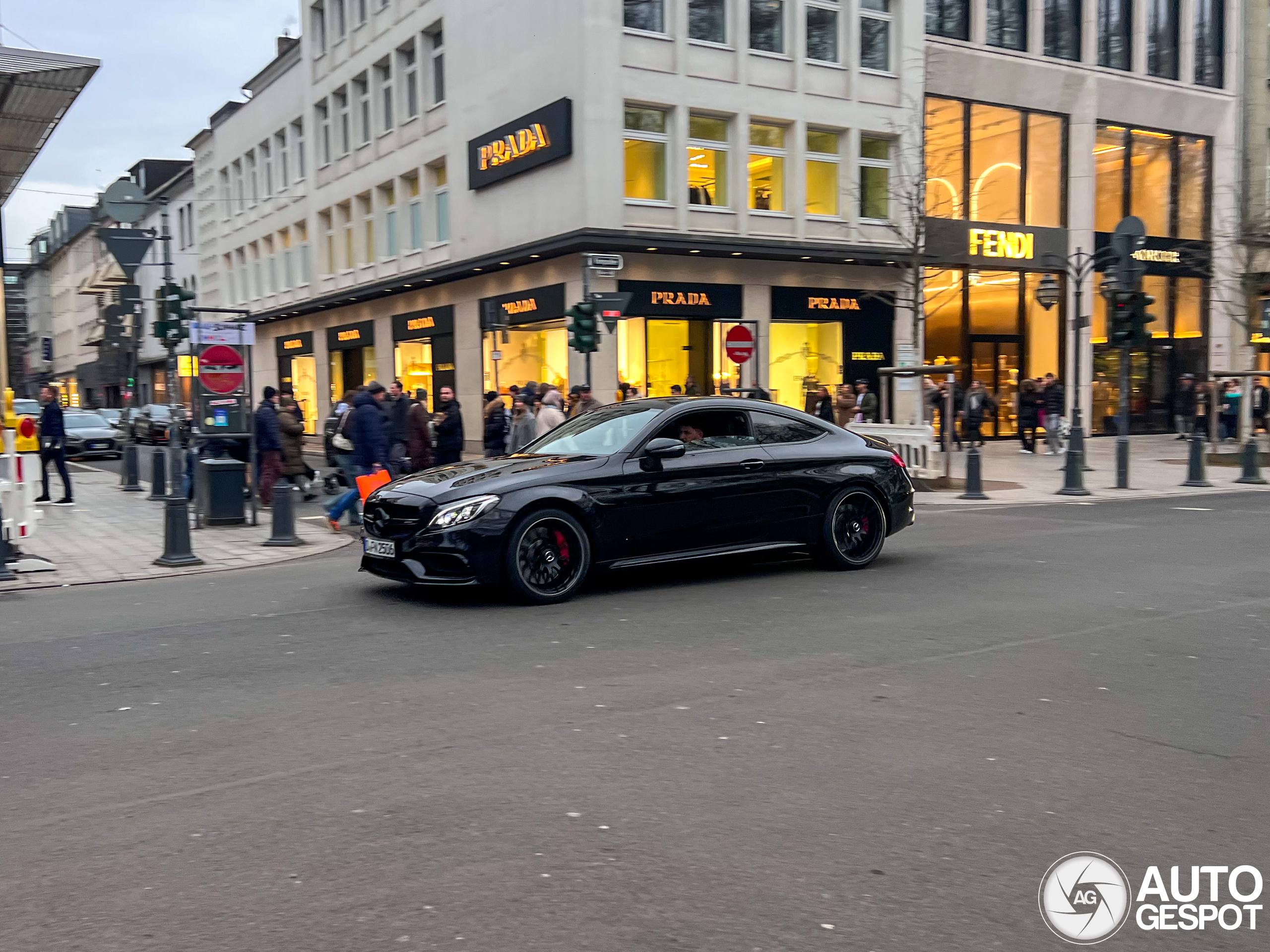 Mercedes-AMG C 63 S Coupé C205
