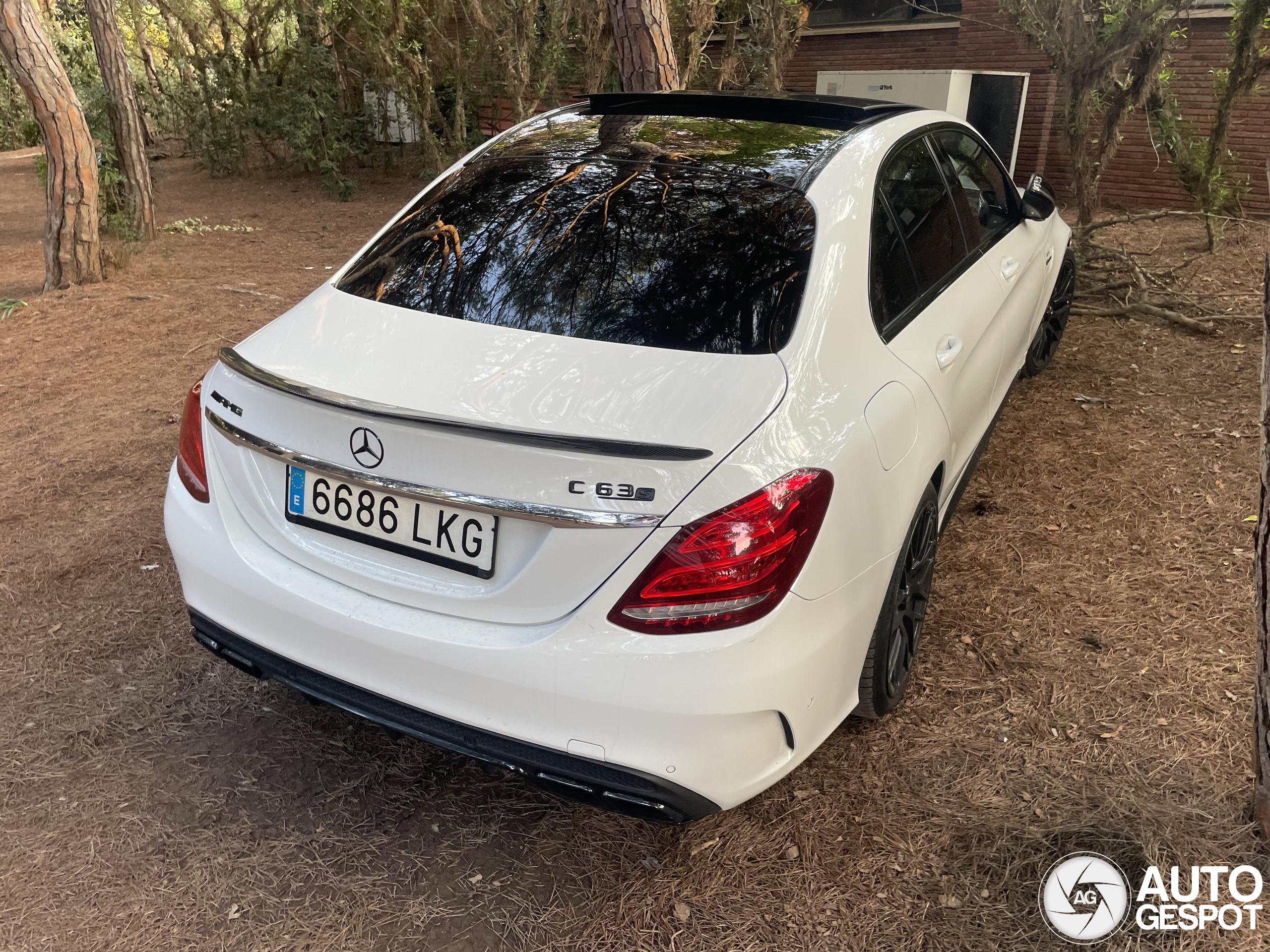 Mercedes-AMG C 63 S W205