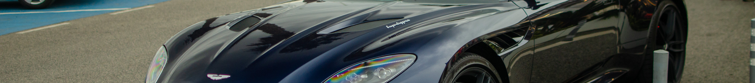 Aston Martin DBS Superleggera