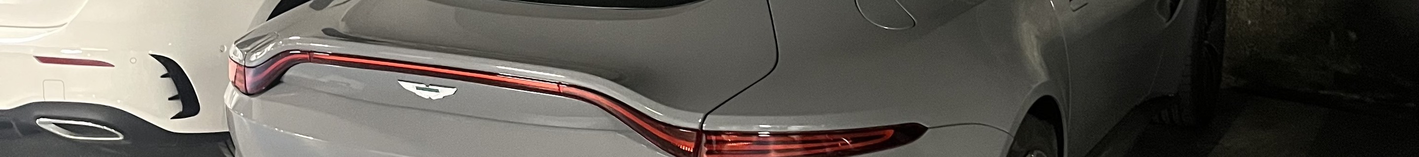 Aston Martin V8 Vantage 2018