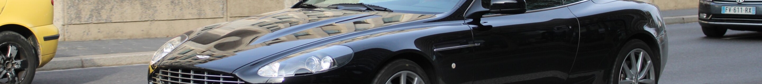 Aston Martin Virage Volante 2011