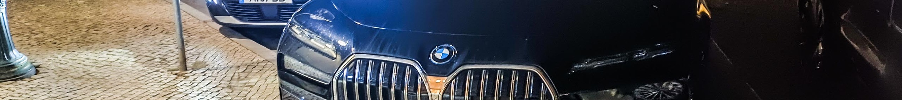 BMW M760e xDrive