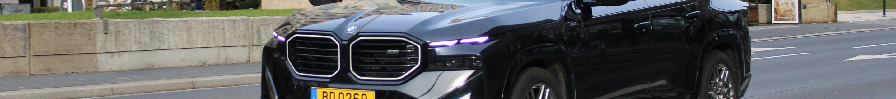 BMW XM G09