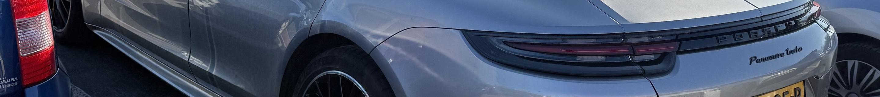 Porsche 971 Panamera Turbo