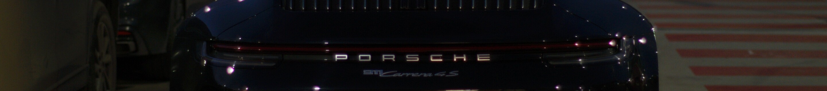 Porsche 992 Carrera 4S