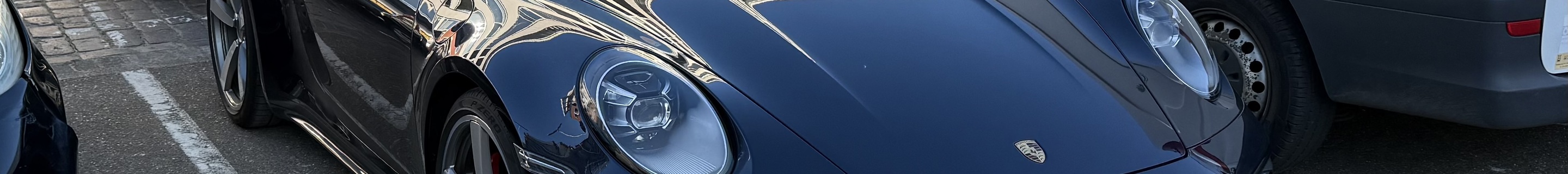 Porsche 992 Carrera 4S