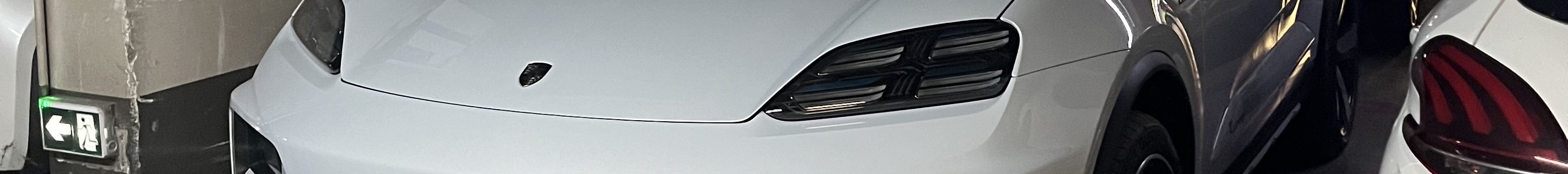 Porsche Macan EV Turbo