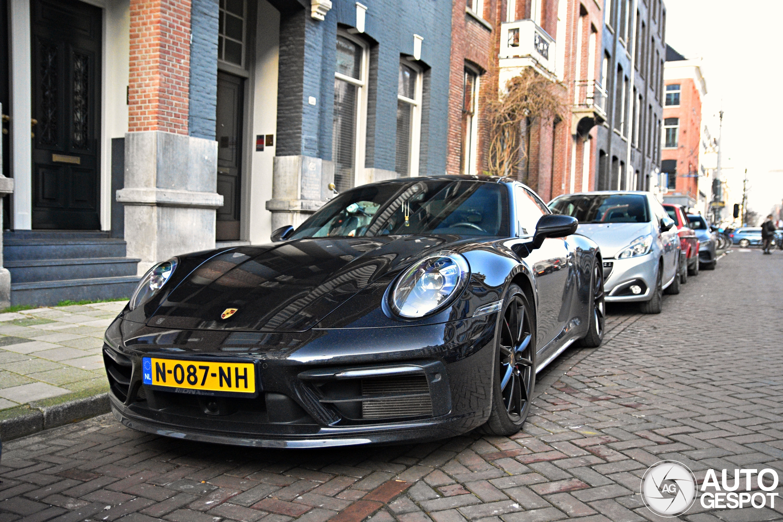 Porsche 992 Carrera S
