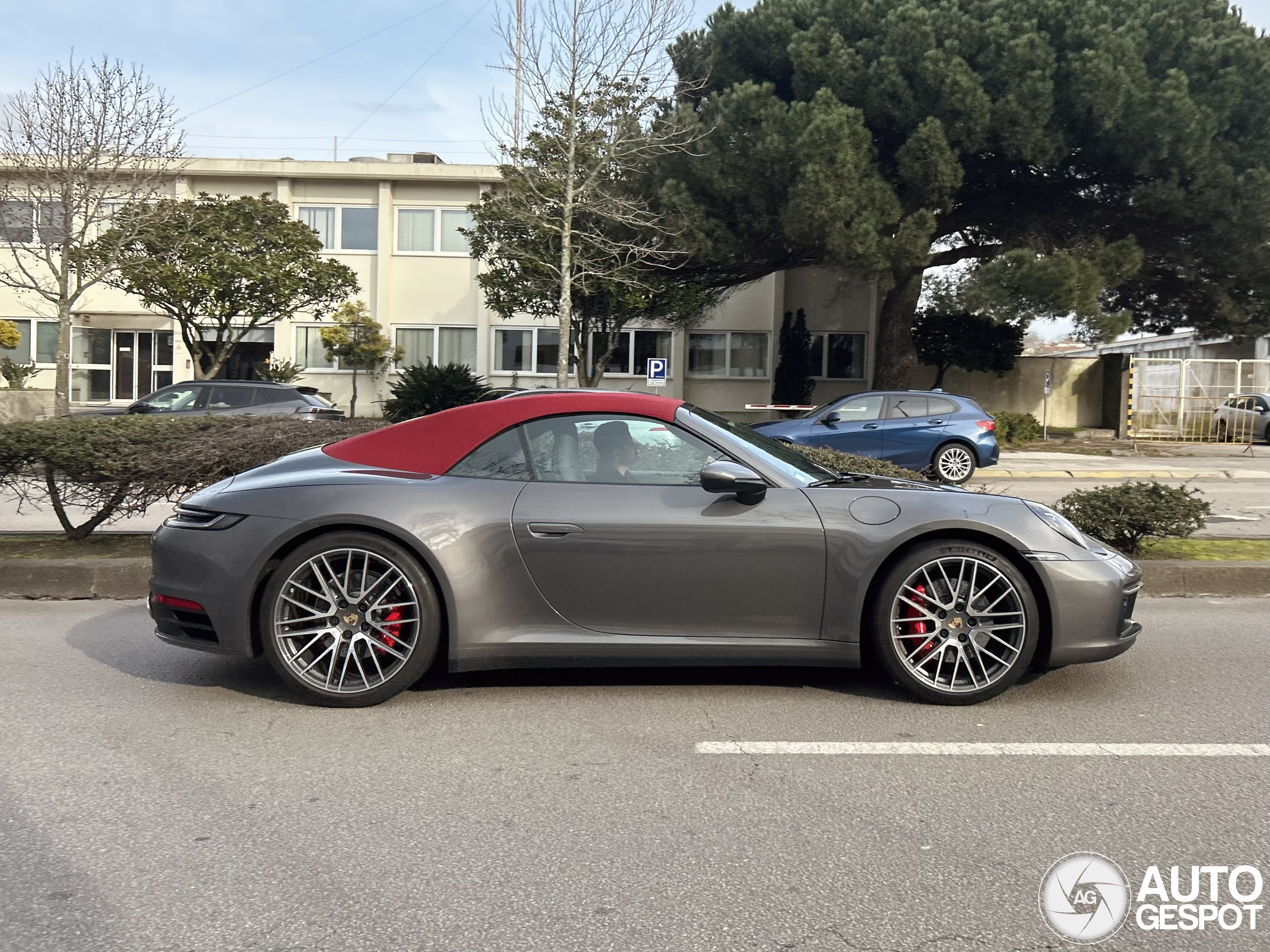 Porsche 992 Carrera S Cabriolet