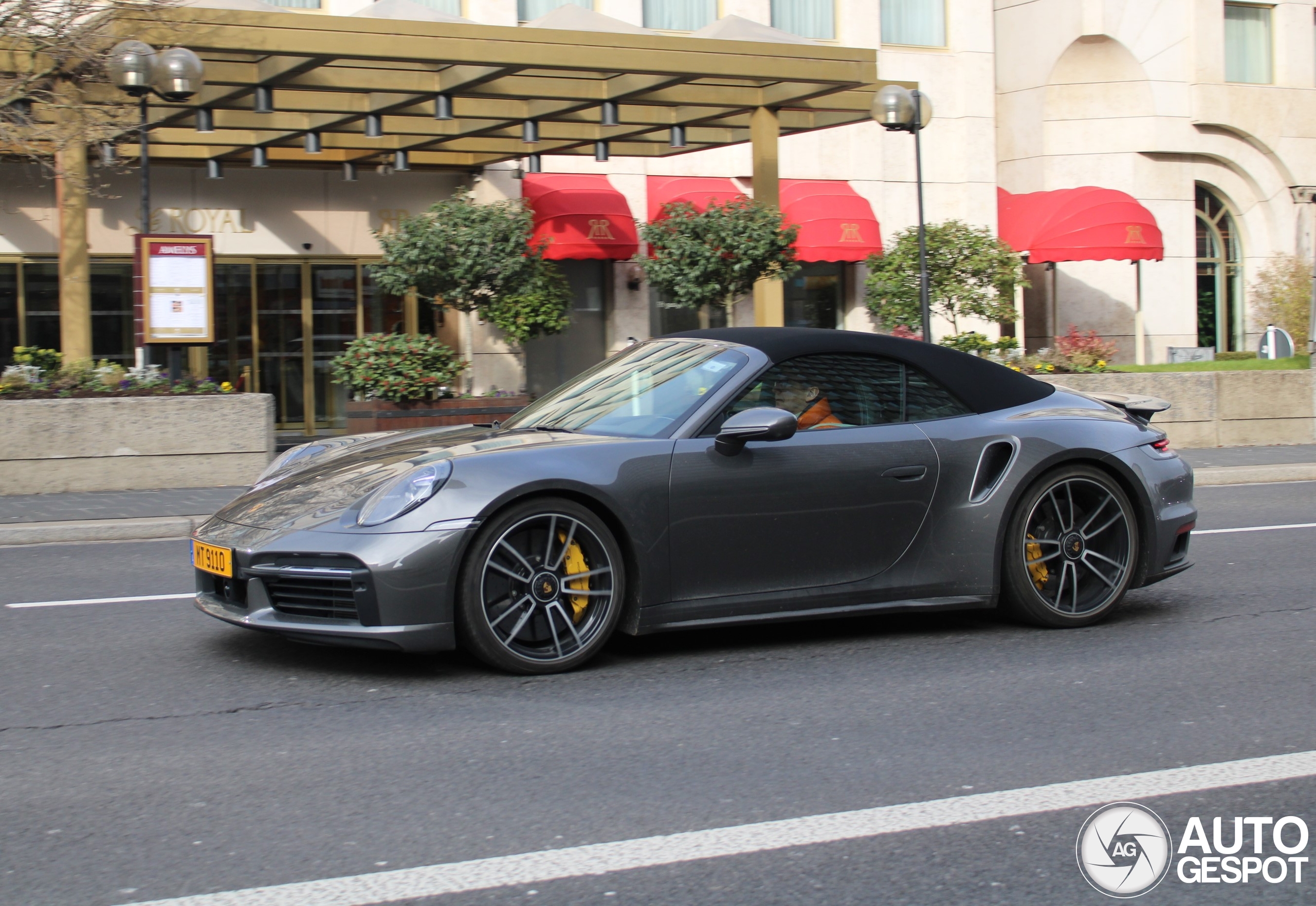 Porsche 992 Turbo S Cabriolet