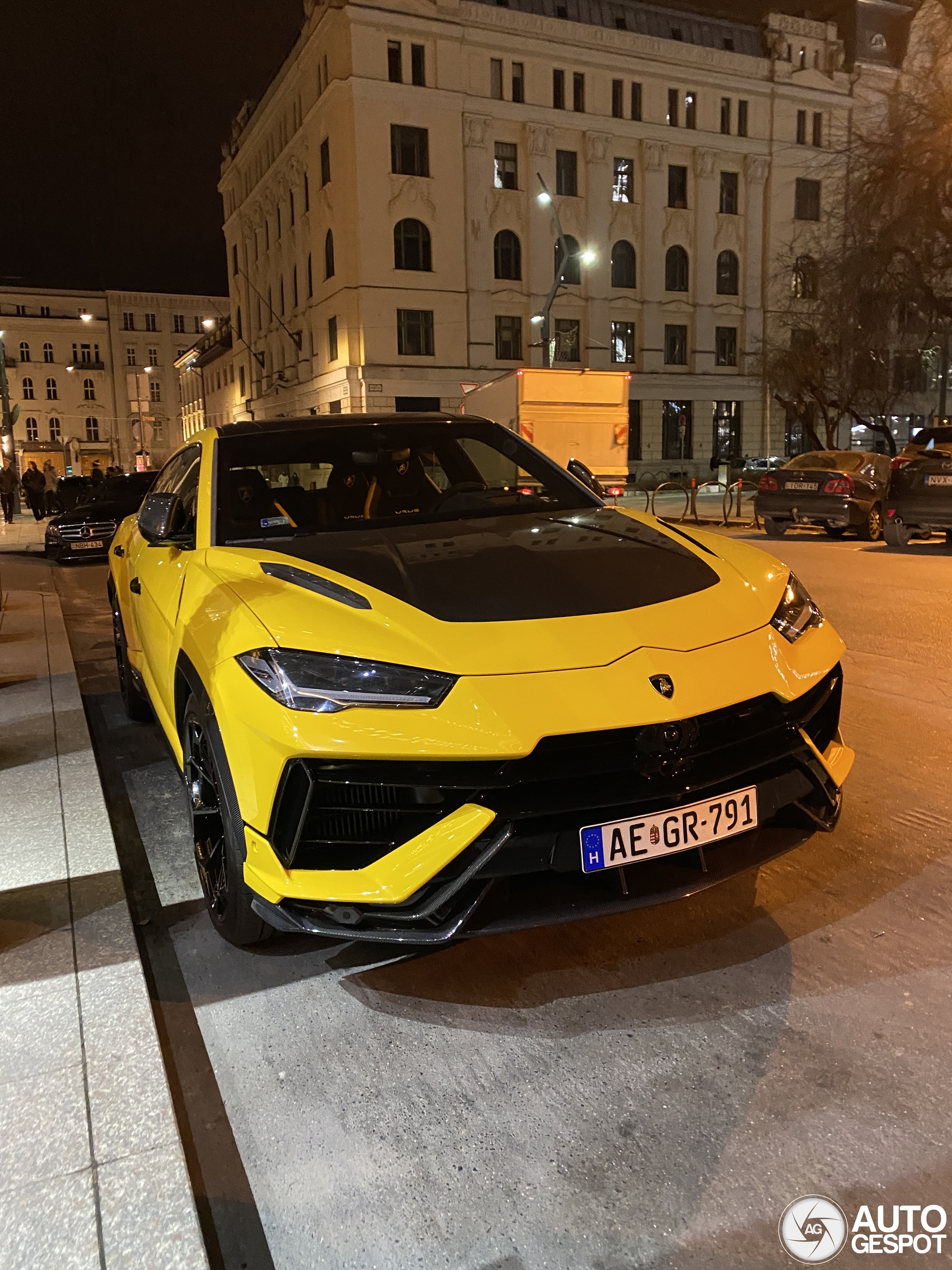 Lamborghini Urus Performante