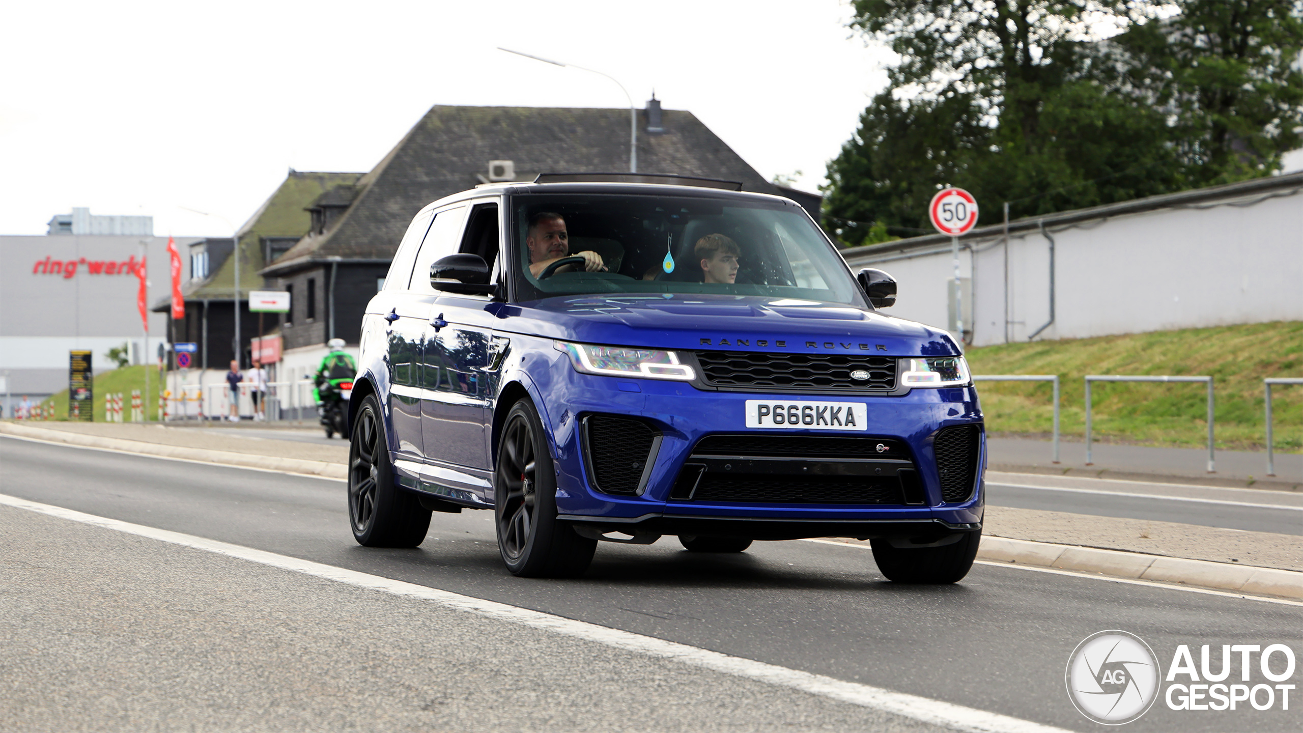 Land Rover Range Rover Sport SVR 2018