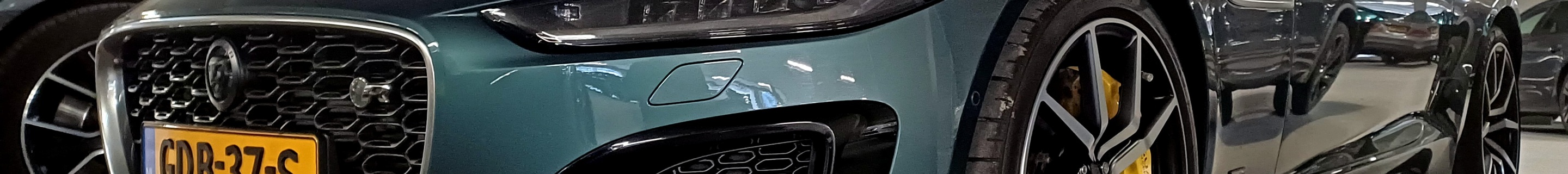 Jaguar F-TYPE R75 Convertible