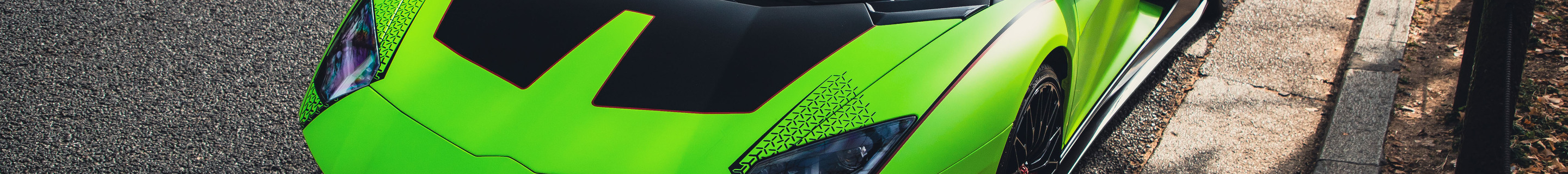 Lamborghini Aventador S LP740-4
