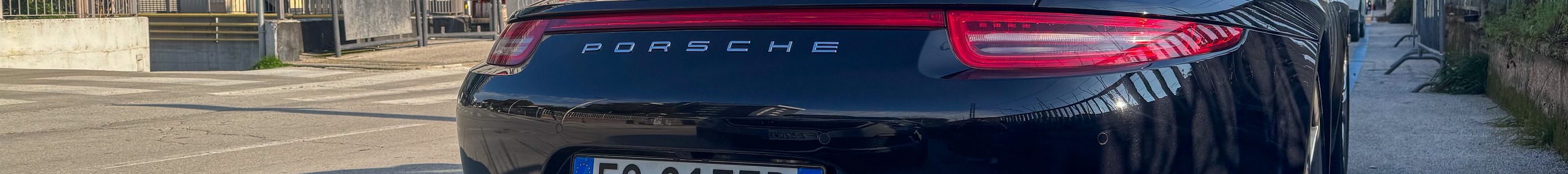 Porsche 991 Carrera 4S Cabriolet MkI