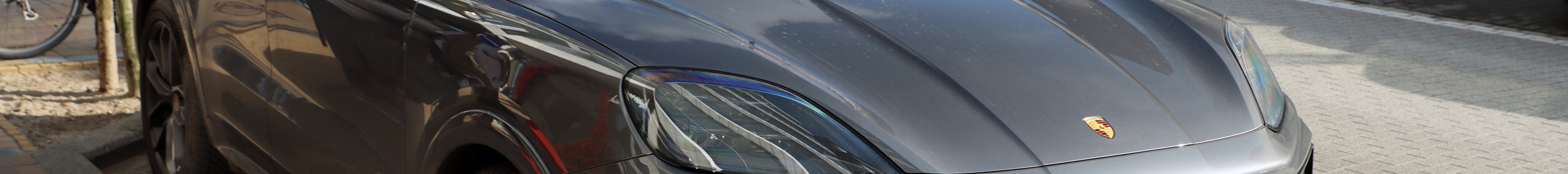 Porsche 9YA Cayenne Turbo E-Hybrid