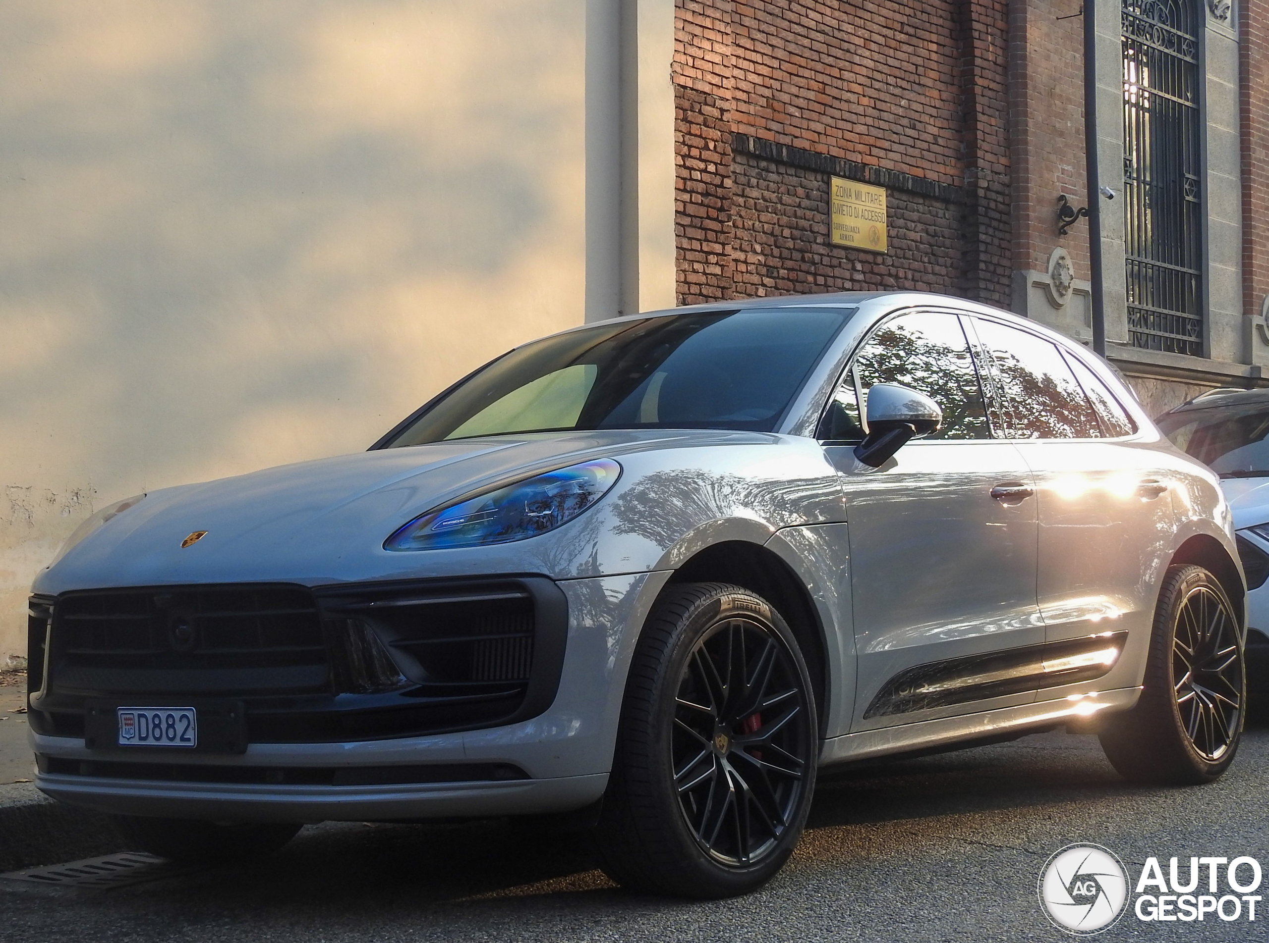 Porsche 95B Macan GTS MkIII