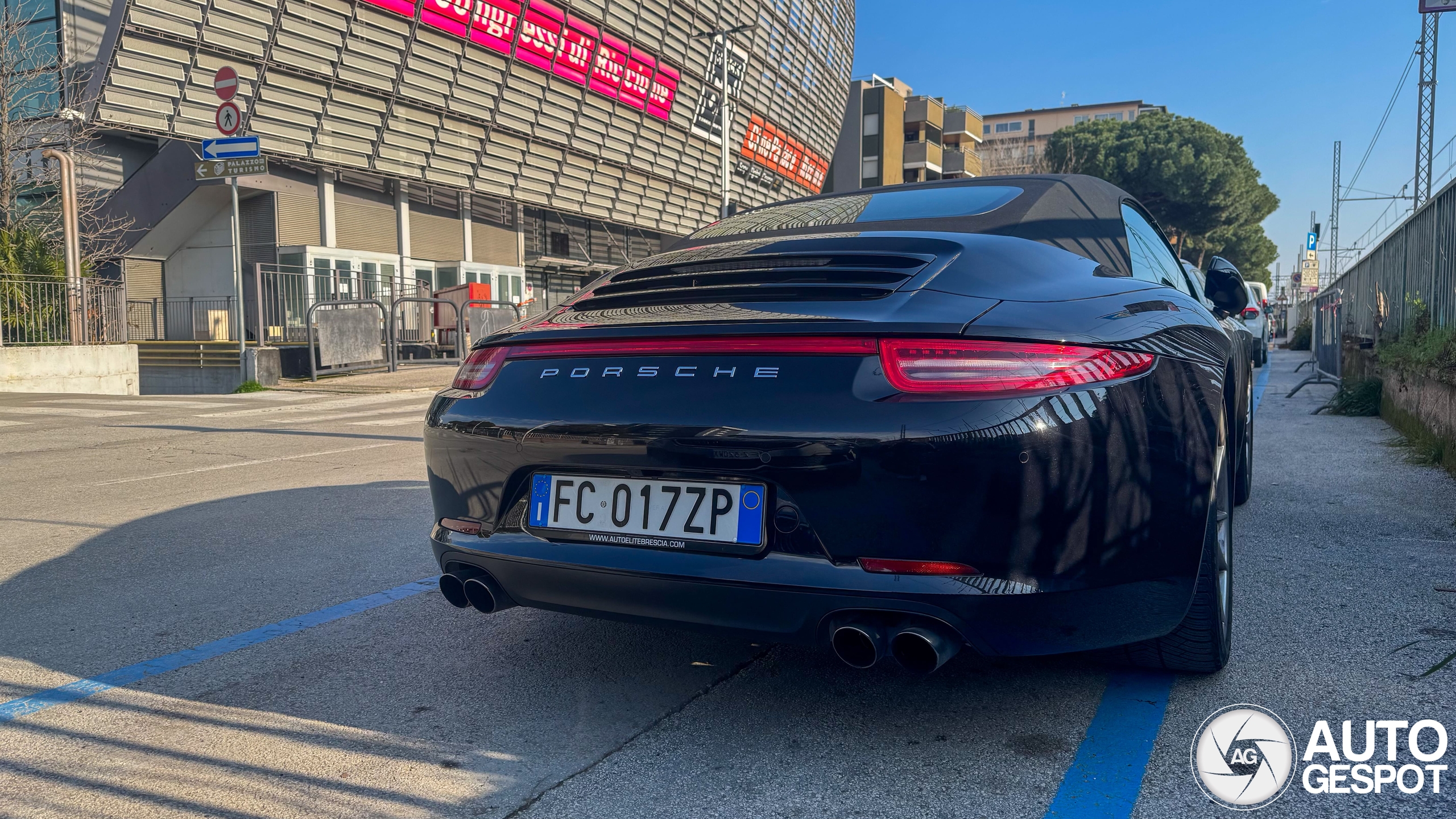 Porsche 991 Carrera 4S Cabriolet MkI