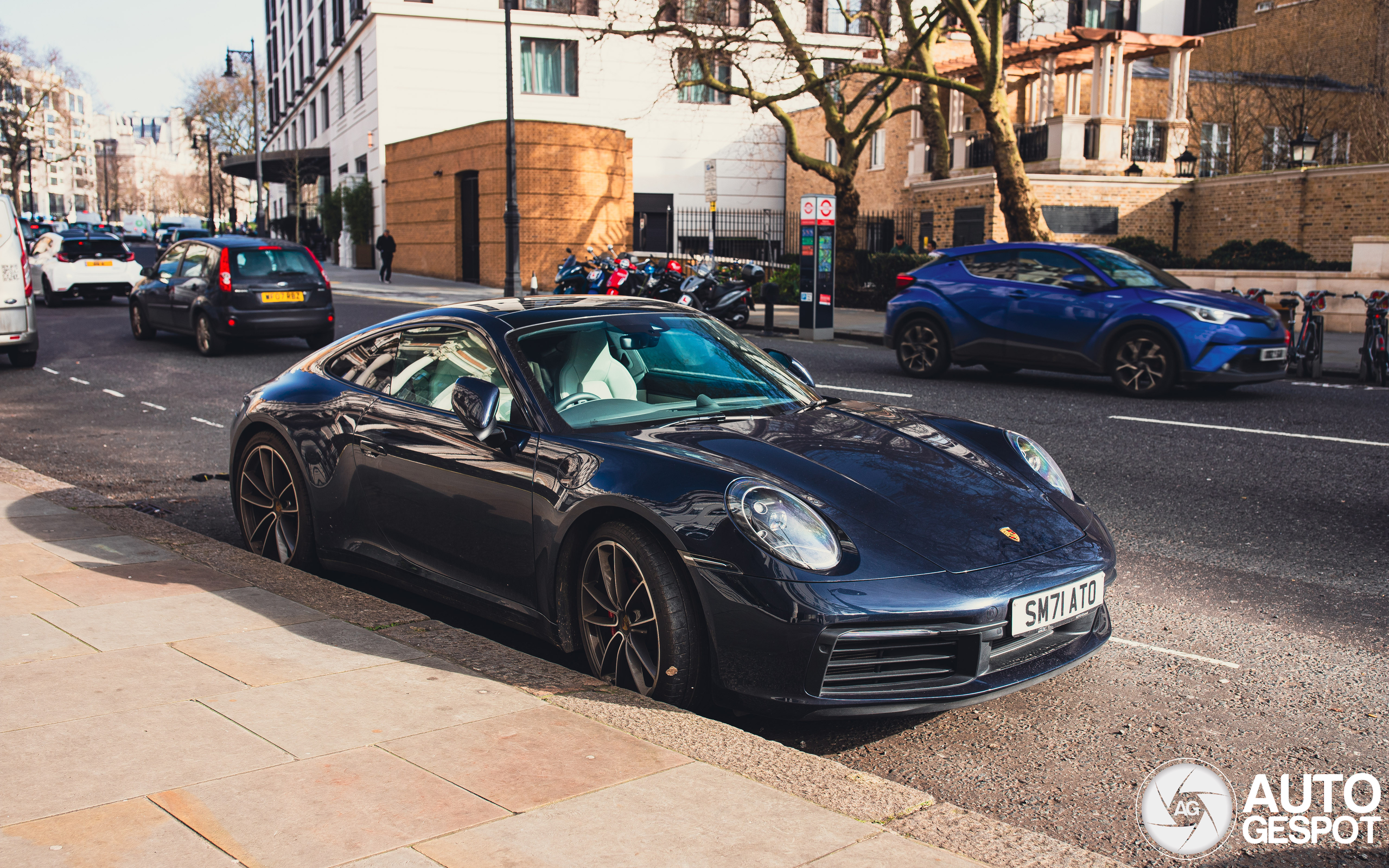 Porsche 992 Carrera 4S