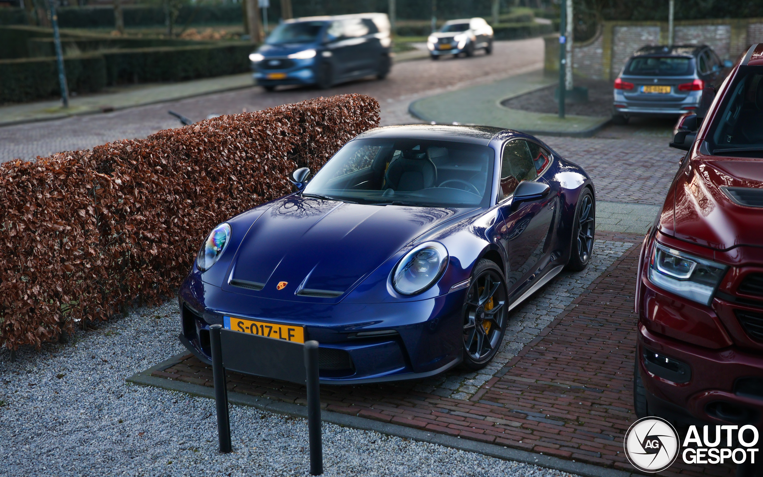 Porsche 992 GT3 Touring