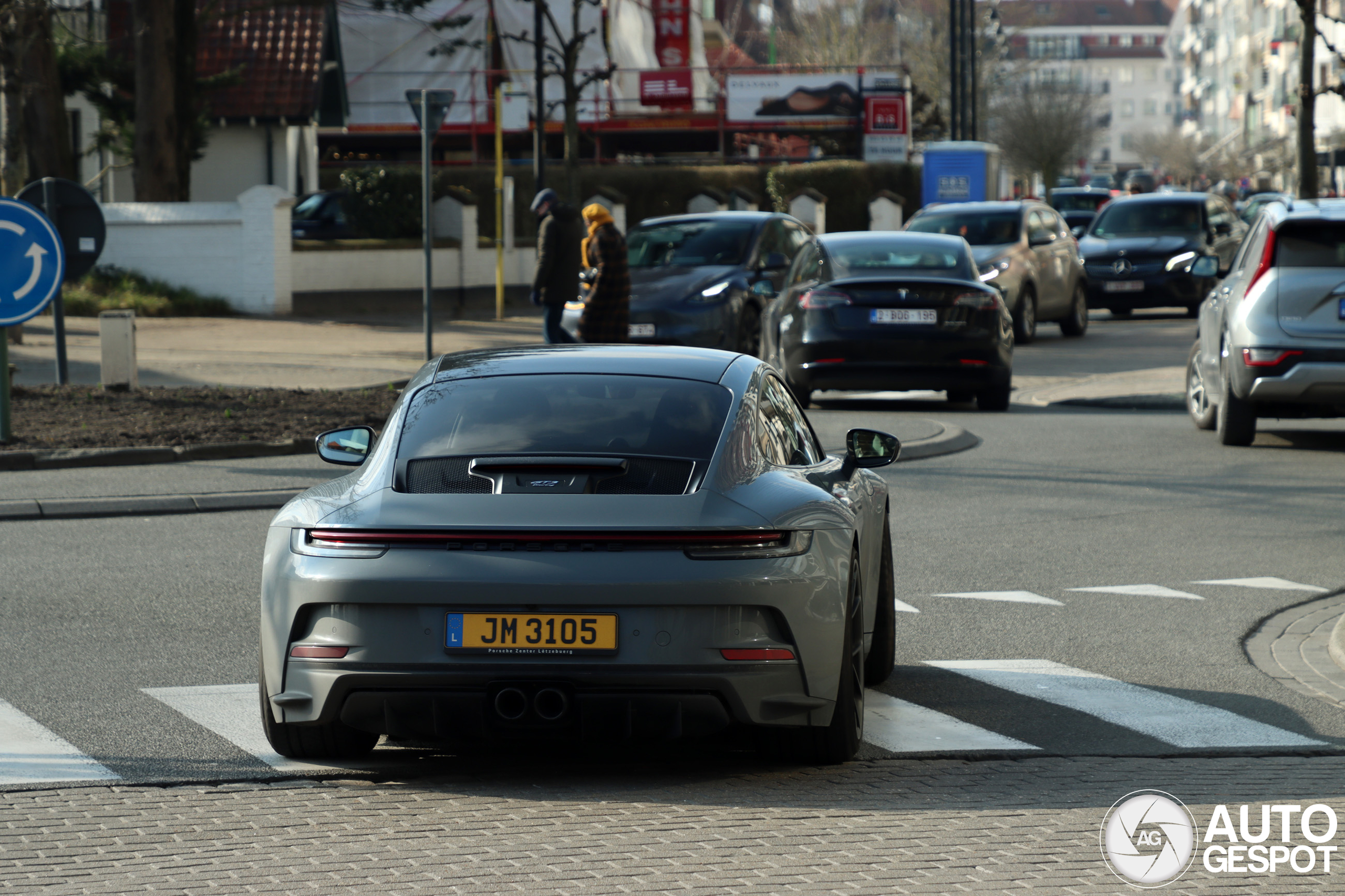 Porsche 992 GT3 Touring