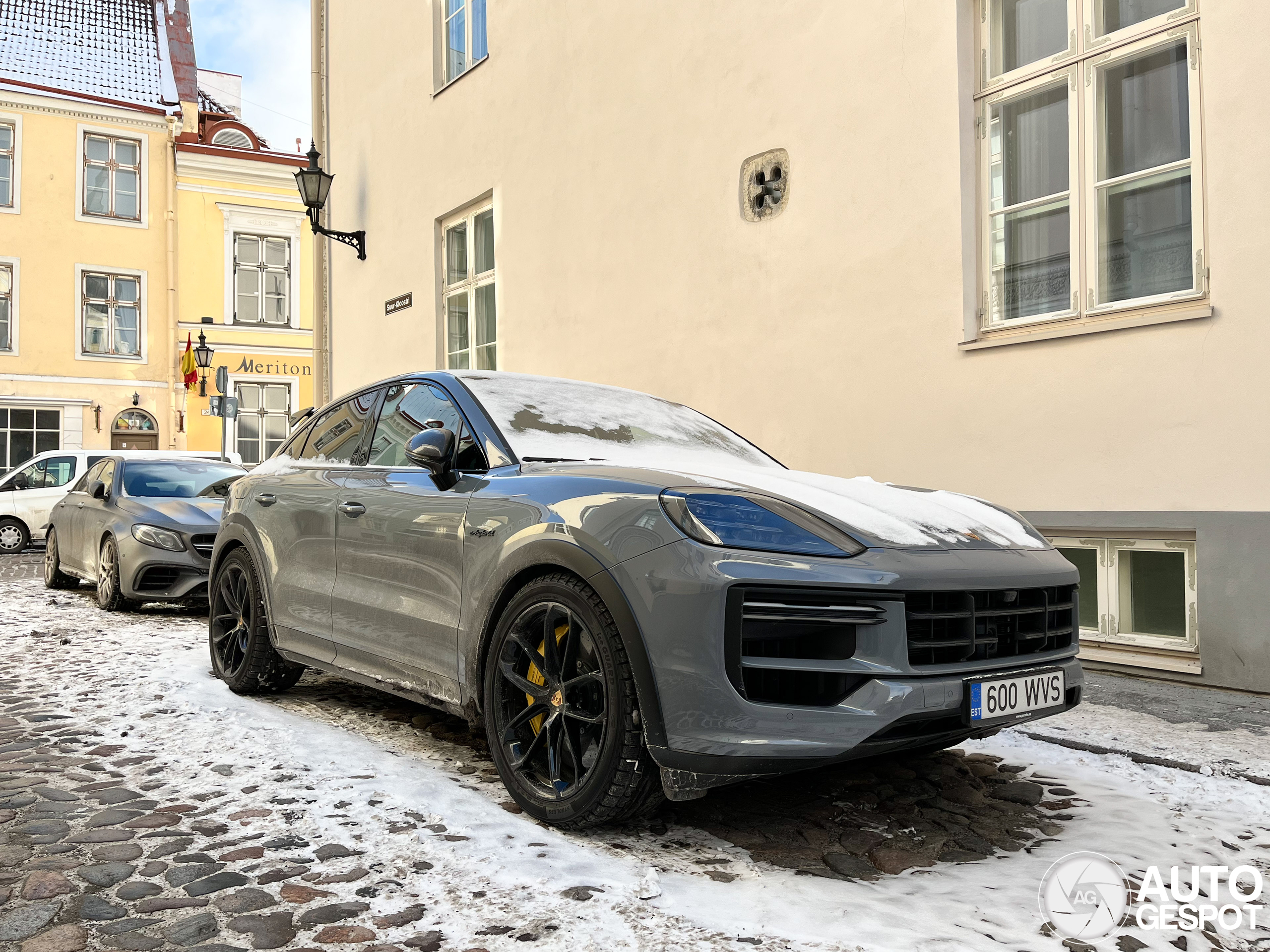 Porsche Cayenne Coupé Turbo E-Hybrid