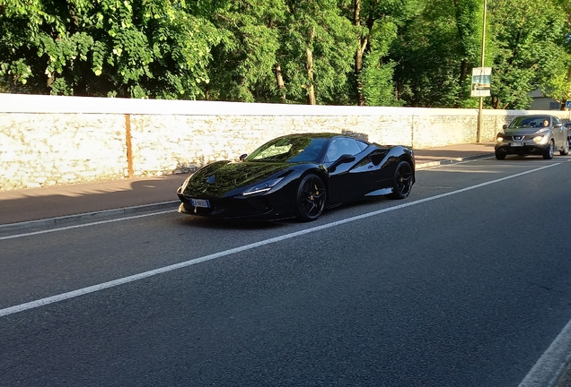 Ferrari F8 Tributo