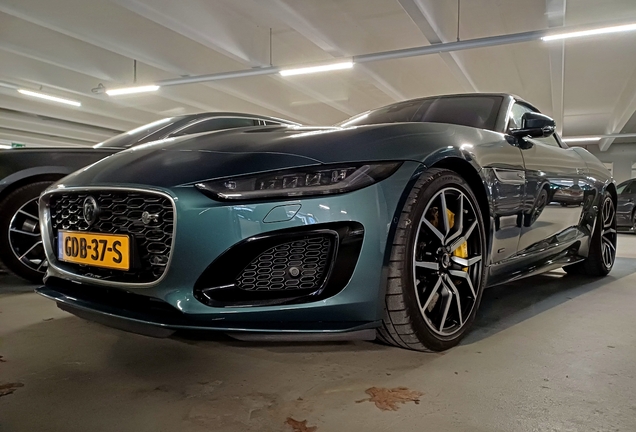 Jaguar F-TYPE R75 Convertible
