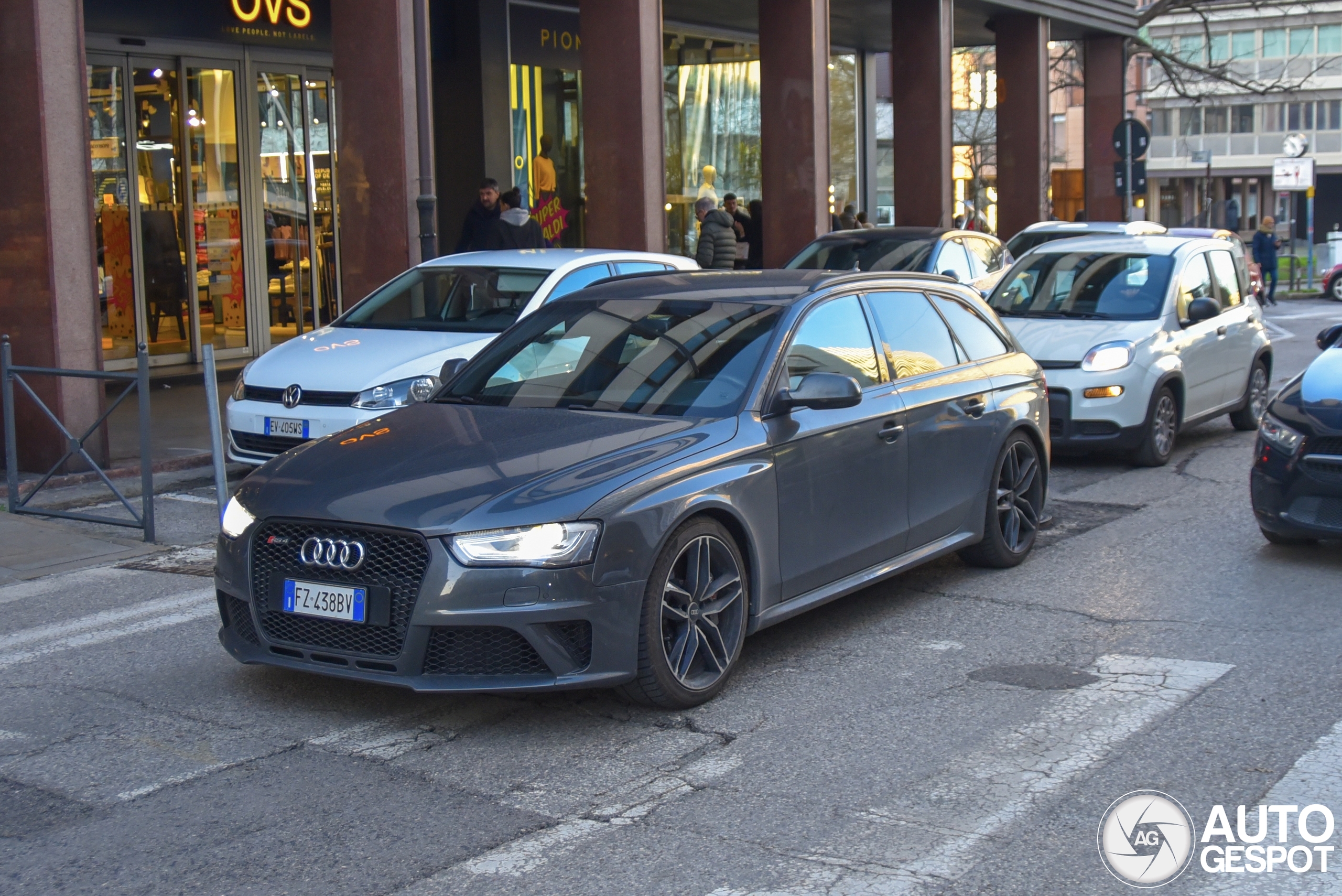 Audi RS4 Avant B8