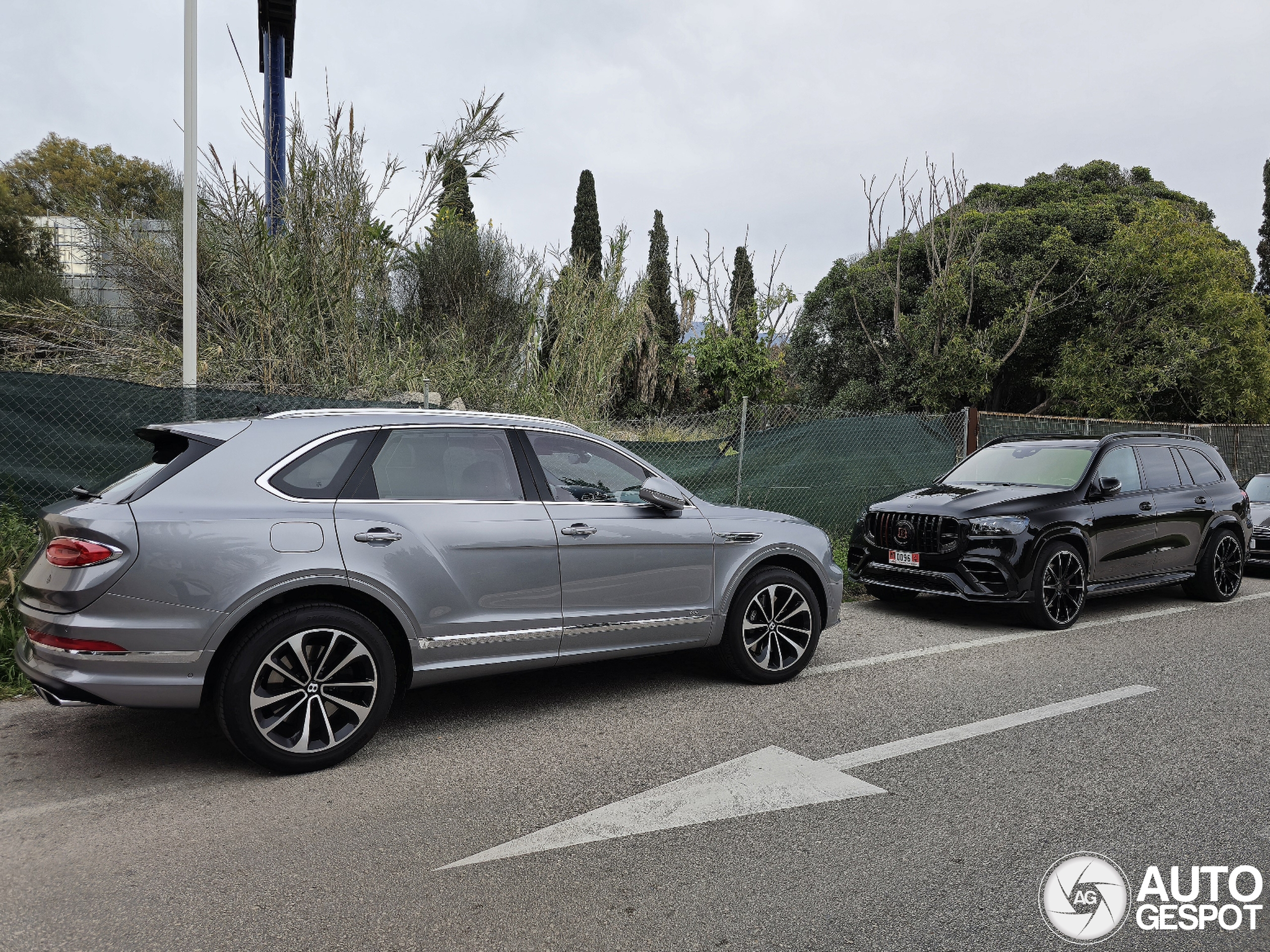 Bentley Bentayga V8 2021