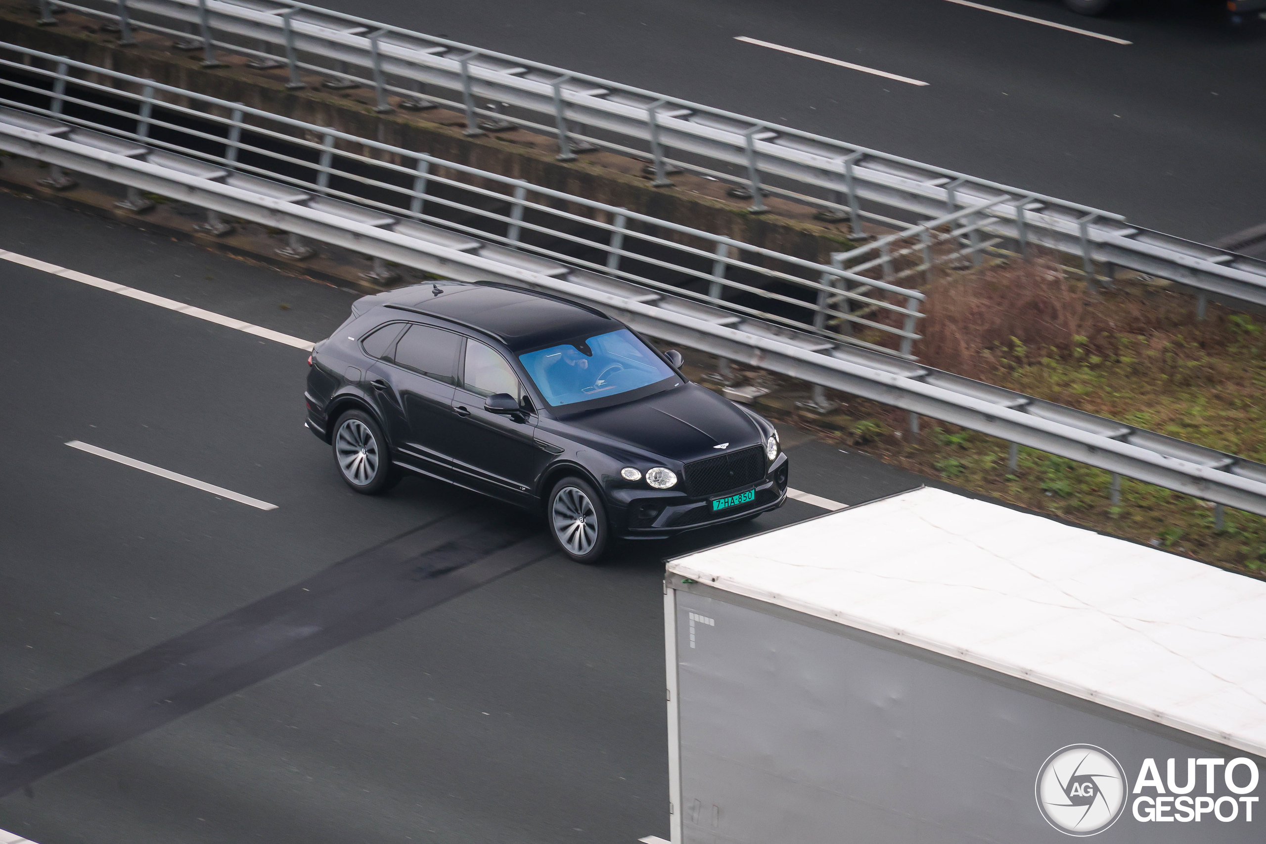 Bentley Bentayga V8 2021 First Edition