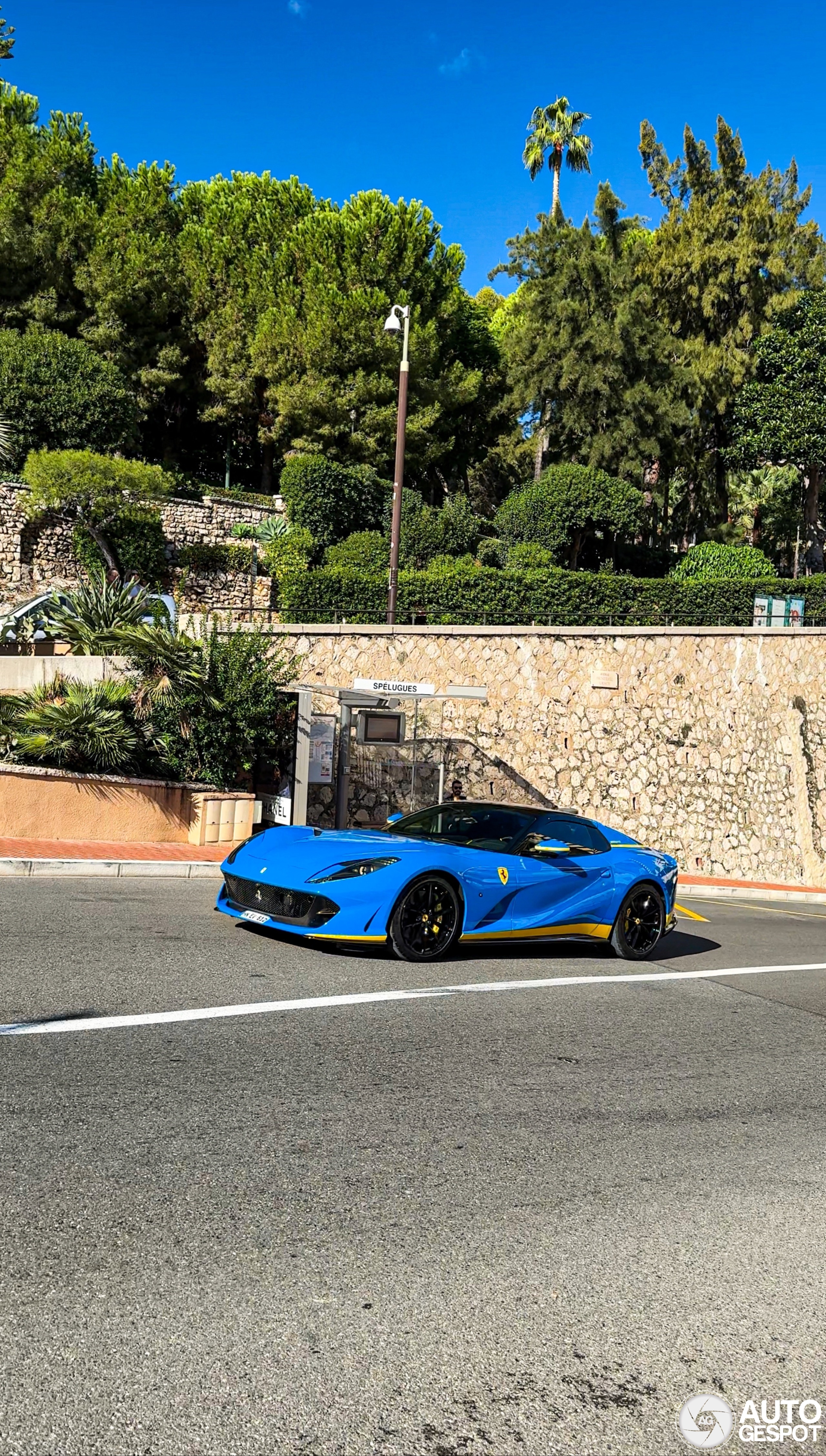 Ferrari 812 GTS
