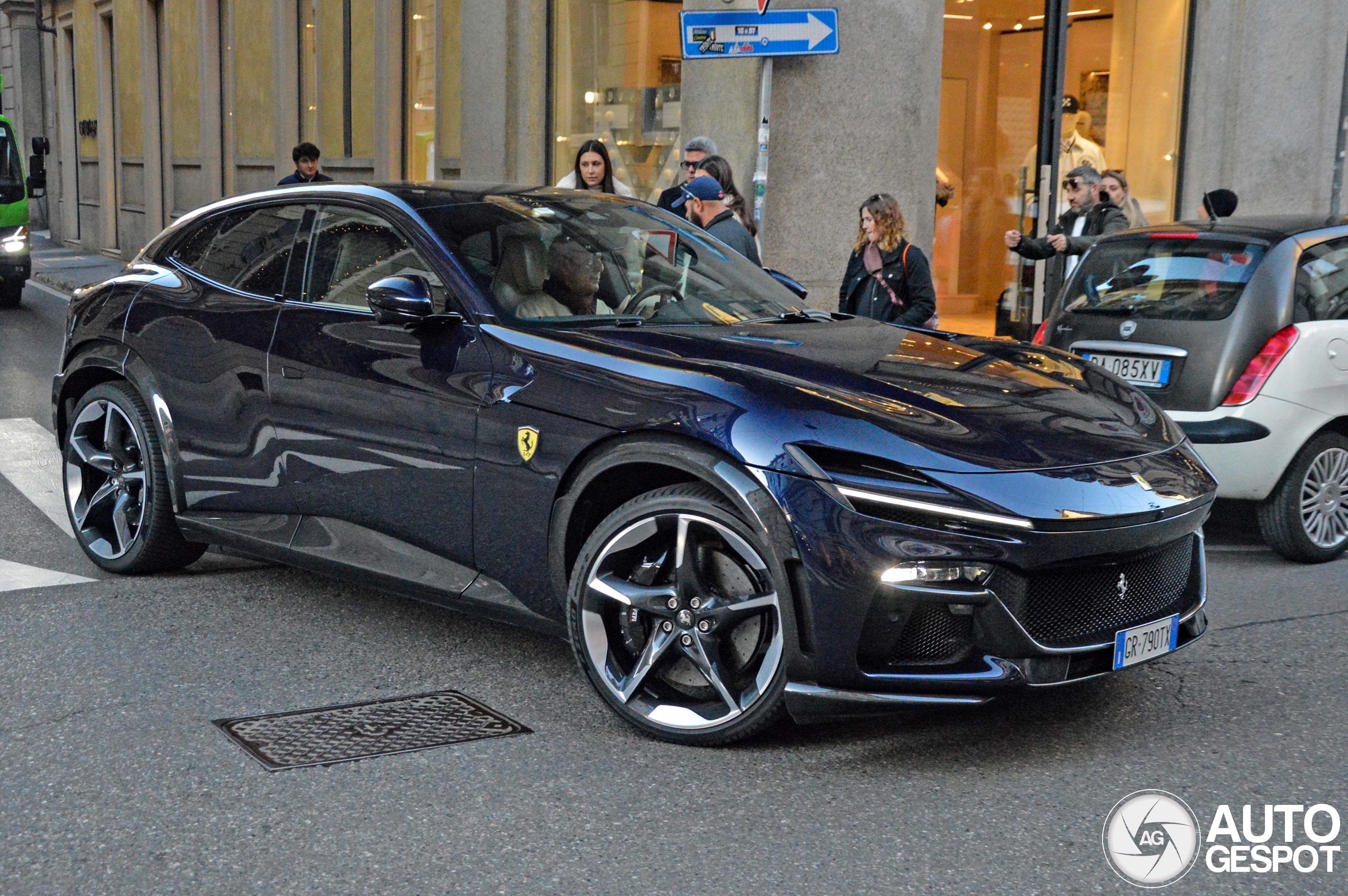 Ferrari Purosangue