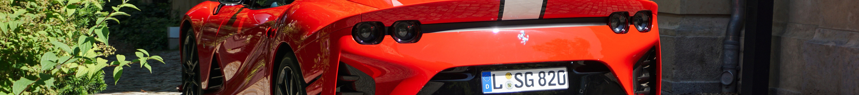 Ferrari 812 Competizione A