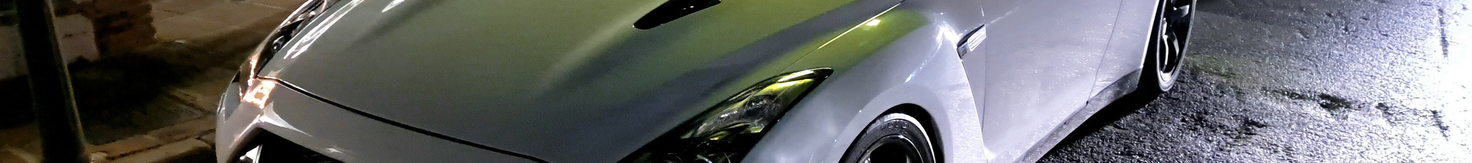 Nissan GT-R