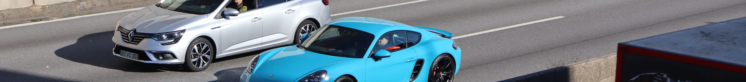 Porsche 718 Cayman S
