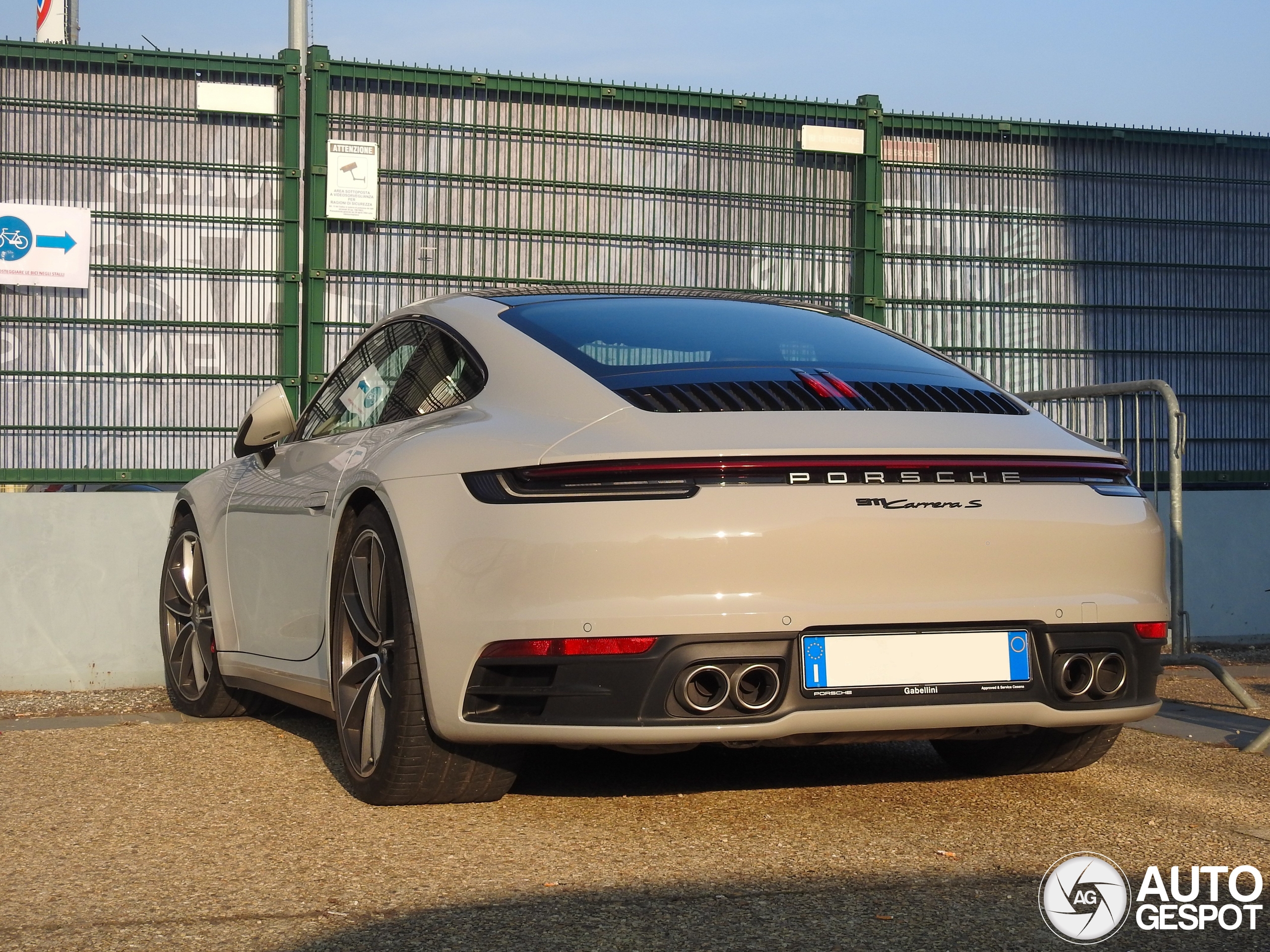 Porsche 992 Carrera S