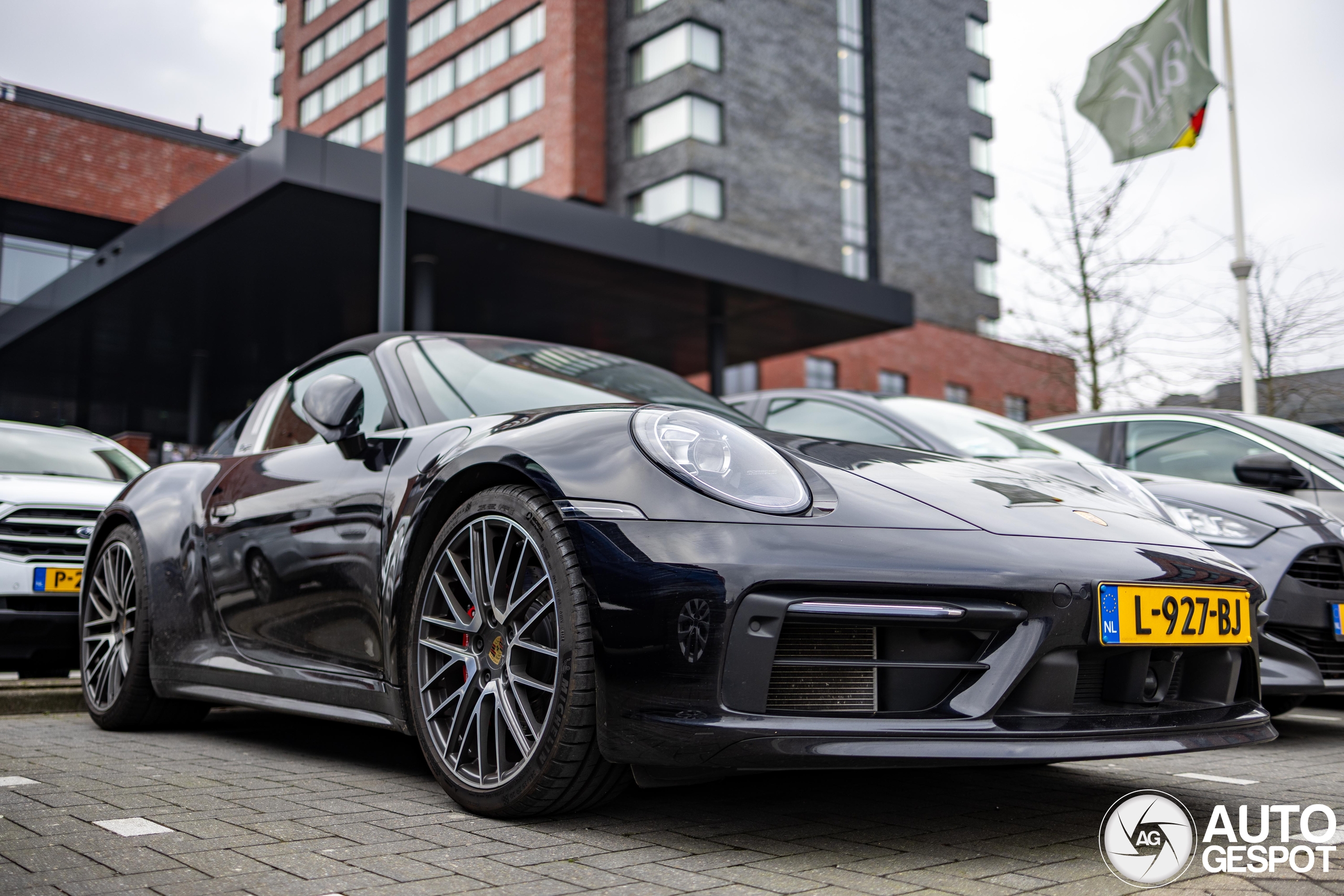 Porsche 992 Targa 4S