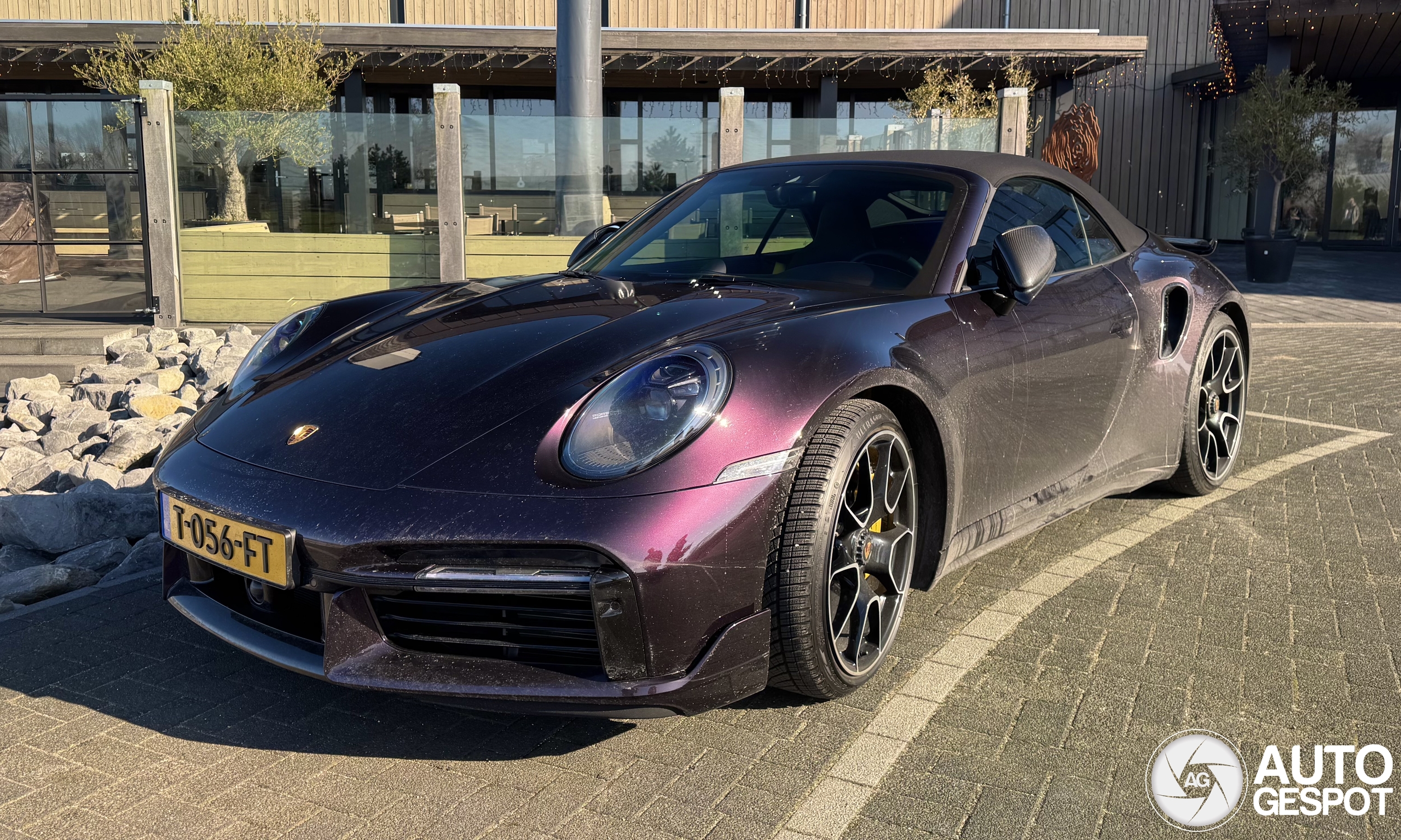 Porsche 992 Turbo S Cabriolet