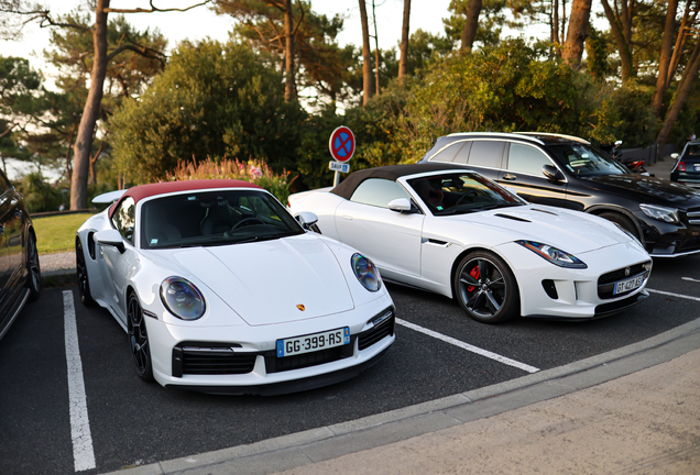 Jaguar F-TYPE S V8 Convertible