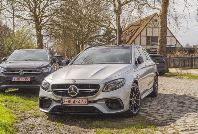 Mercedes-AMG E 63 Estate S213