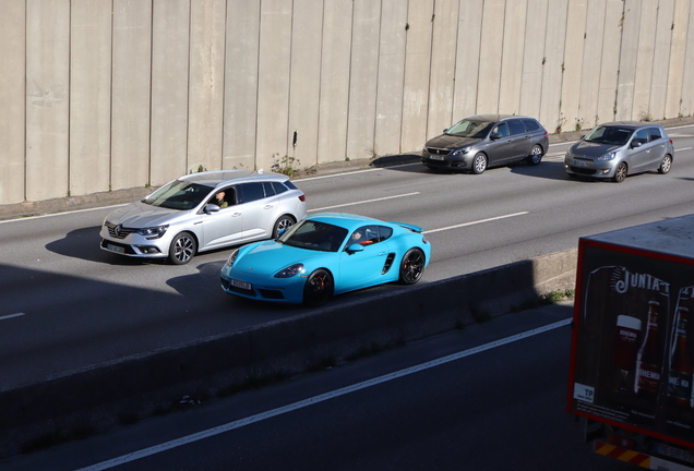 Porsche 718 Cayman S