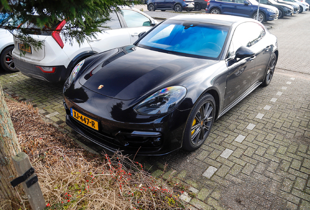 Porsche 971 Panamera Turbo S E-Hybrid