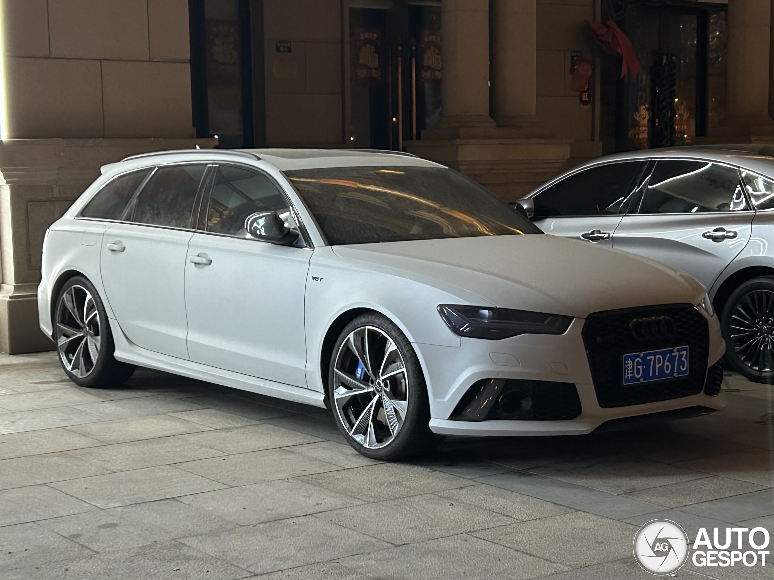 Audi RS6 Avant C7 2015