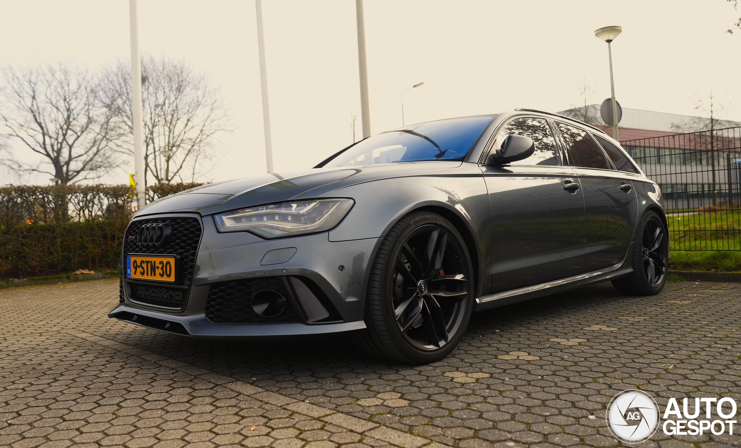 Audi RS6 Avant C7